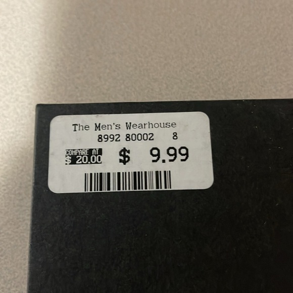 Men’s black bow tie NIB - Picture 2 of 3